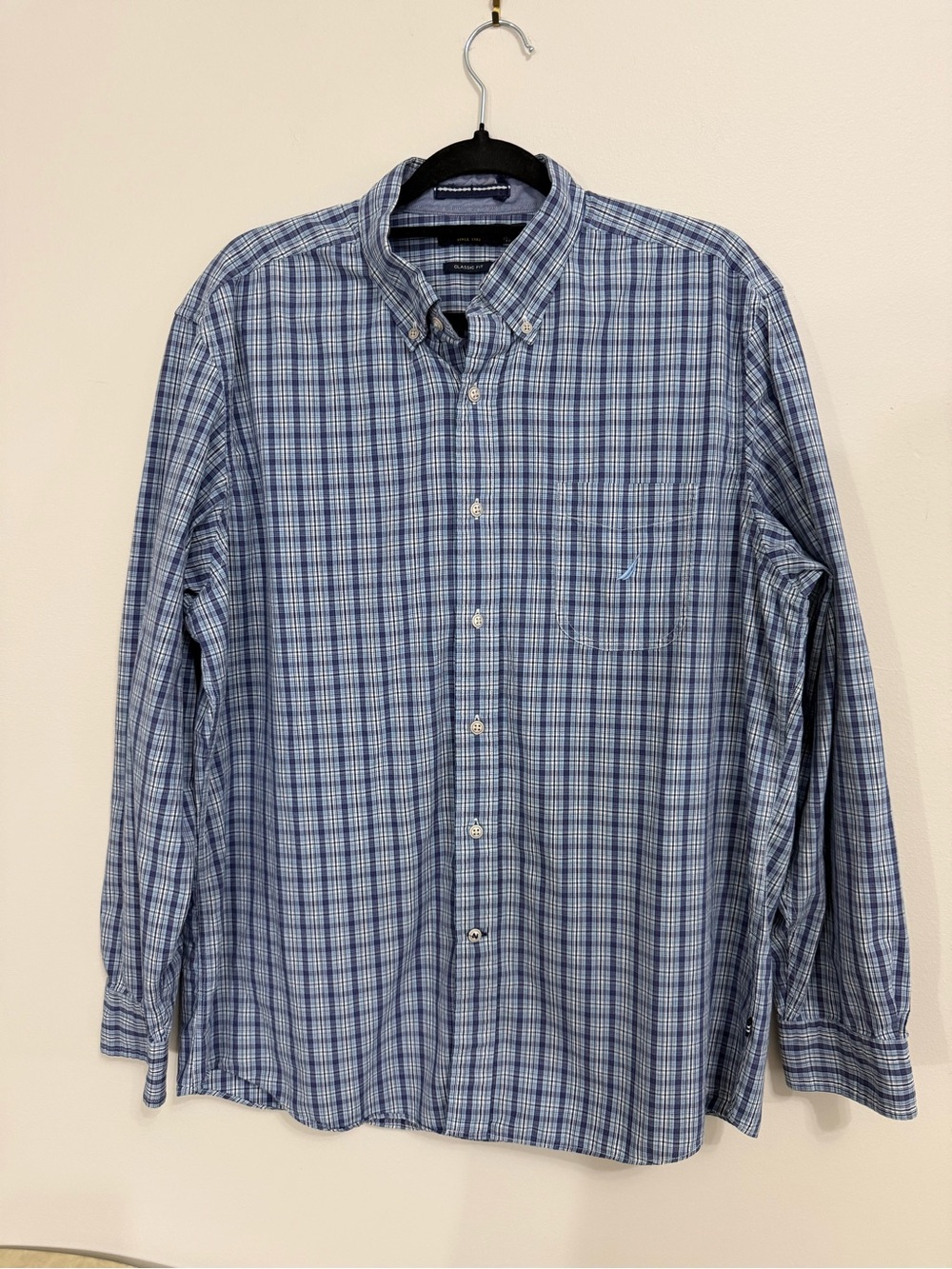 Nautica Cotton Mens L Classic Fit Plaid Long Sleeve Button Down Pocket Shirt